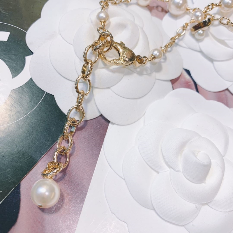 Ch**el necklaces